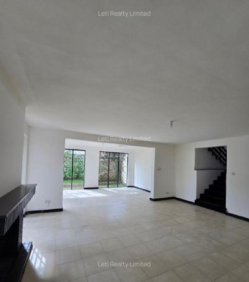 4 Bed Townhouse with En Suite in Lavington - 4