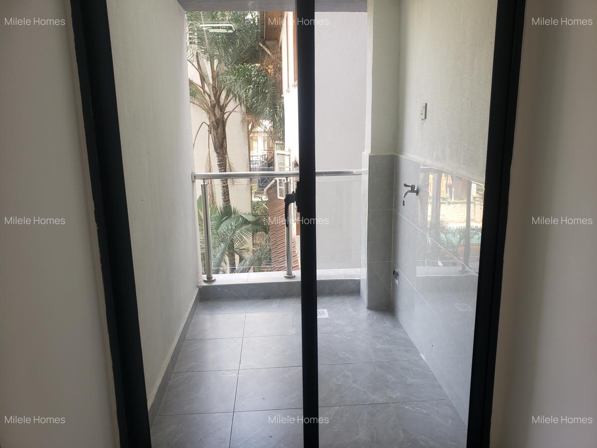 Serviced 1 Bed Apartment with Gym at Kindaruma Road - 7