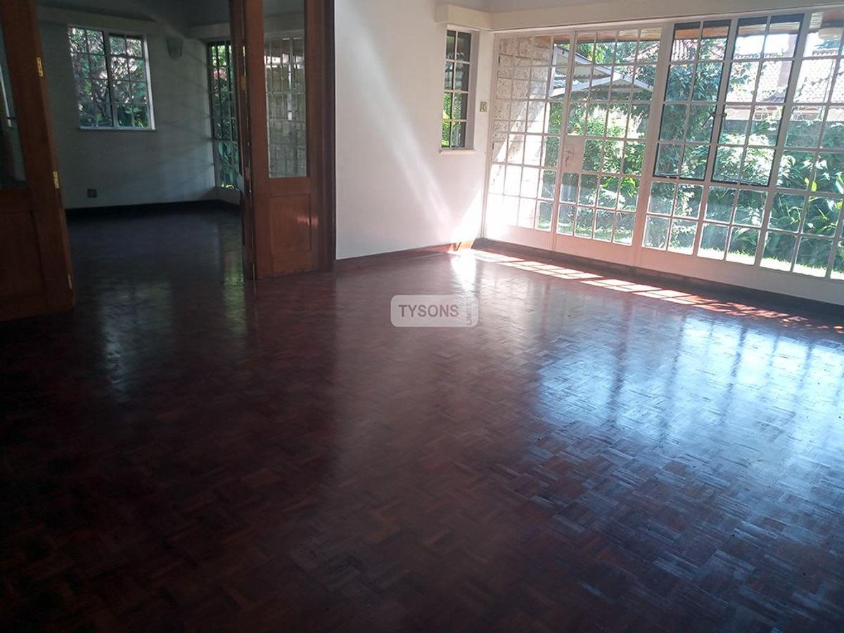 4 Bed Townhouse with En Suite in Muthaiga - 4