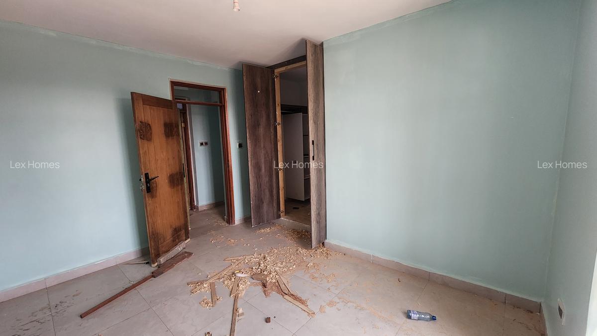 3 Bed Apartment with En Suite at Merisho Road - 17