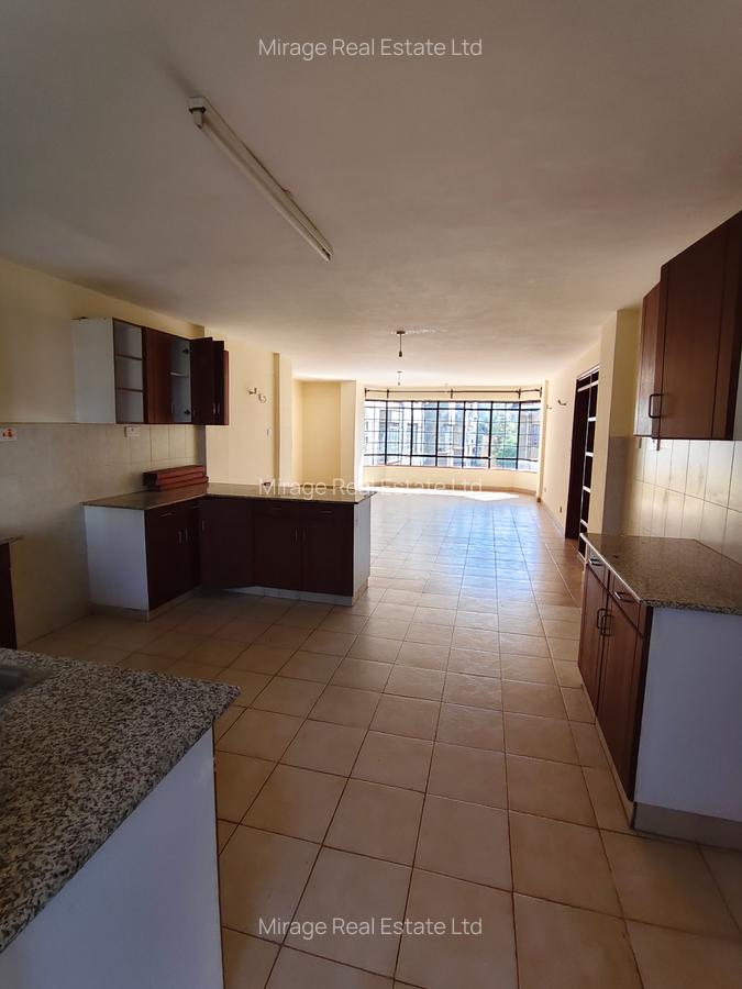 2 Bed Apartment with Borehole in Kilimani - 11