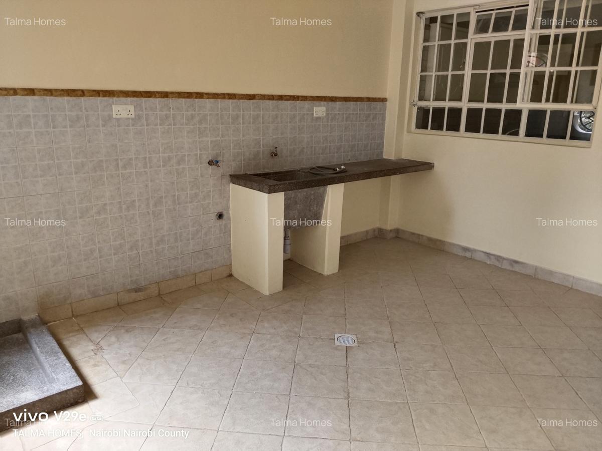 3 Bed Apartment with En Suite at Kilimani - 9