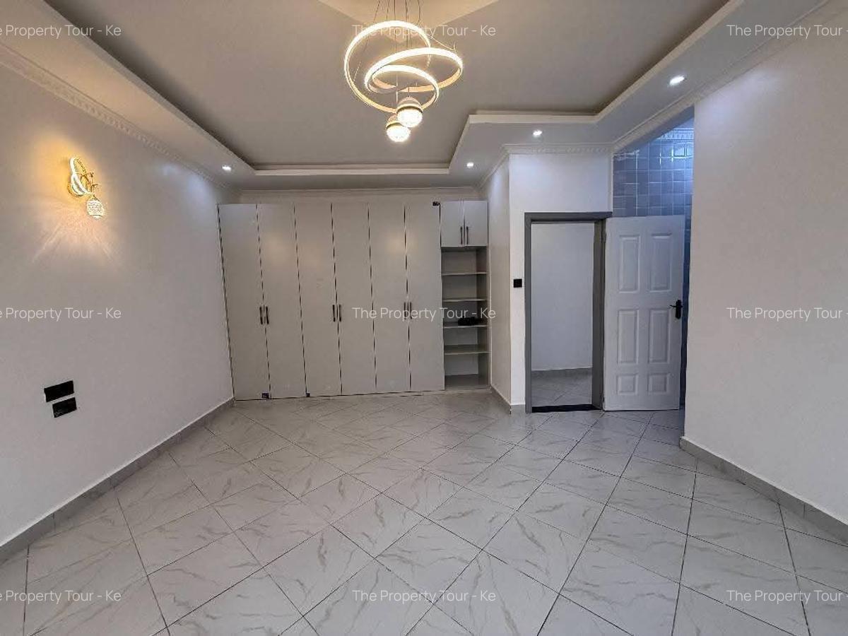 4 Bed House with En Suite in Ruiru - 11