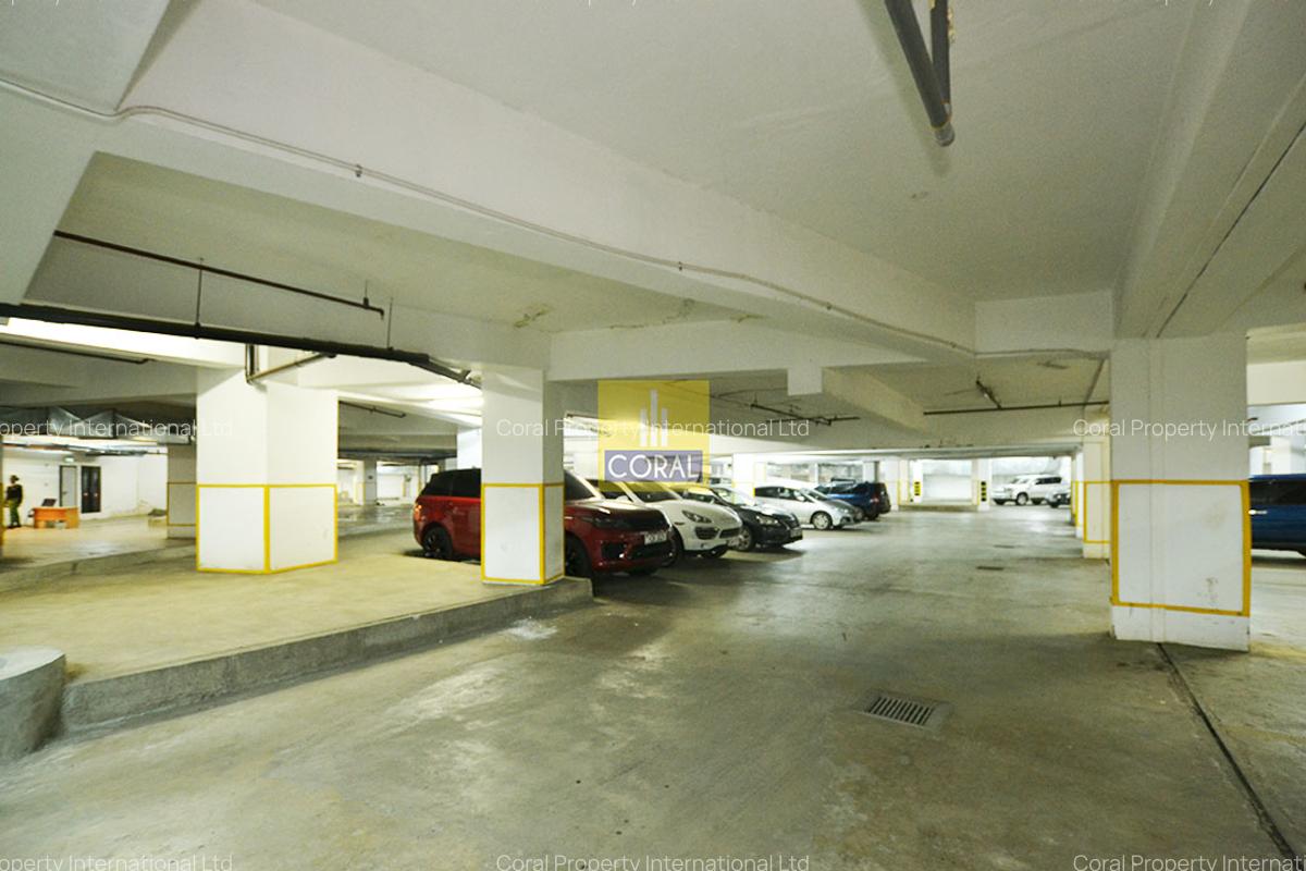 Commercial Property in Kilimani - 7