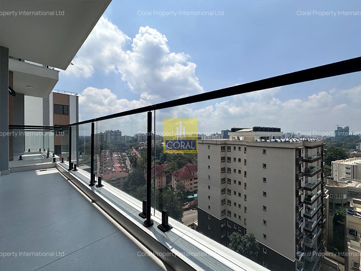 2 Bed Apartment in Brookside - 10