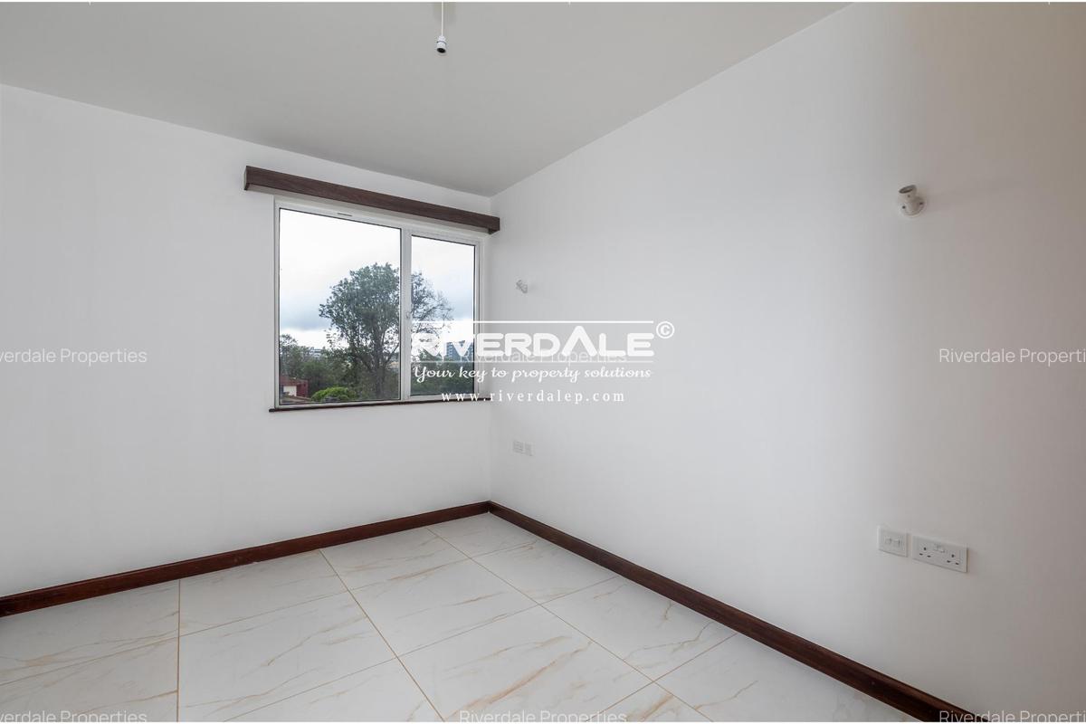 2 Bed Apartment with En Suite in General Mathenge - 6