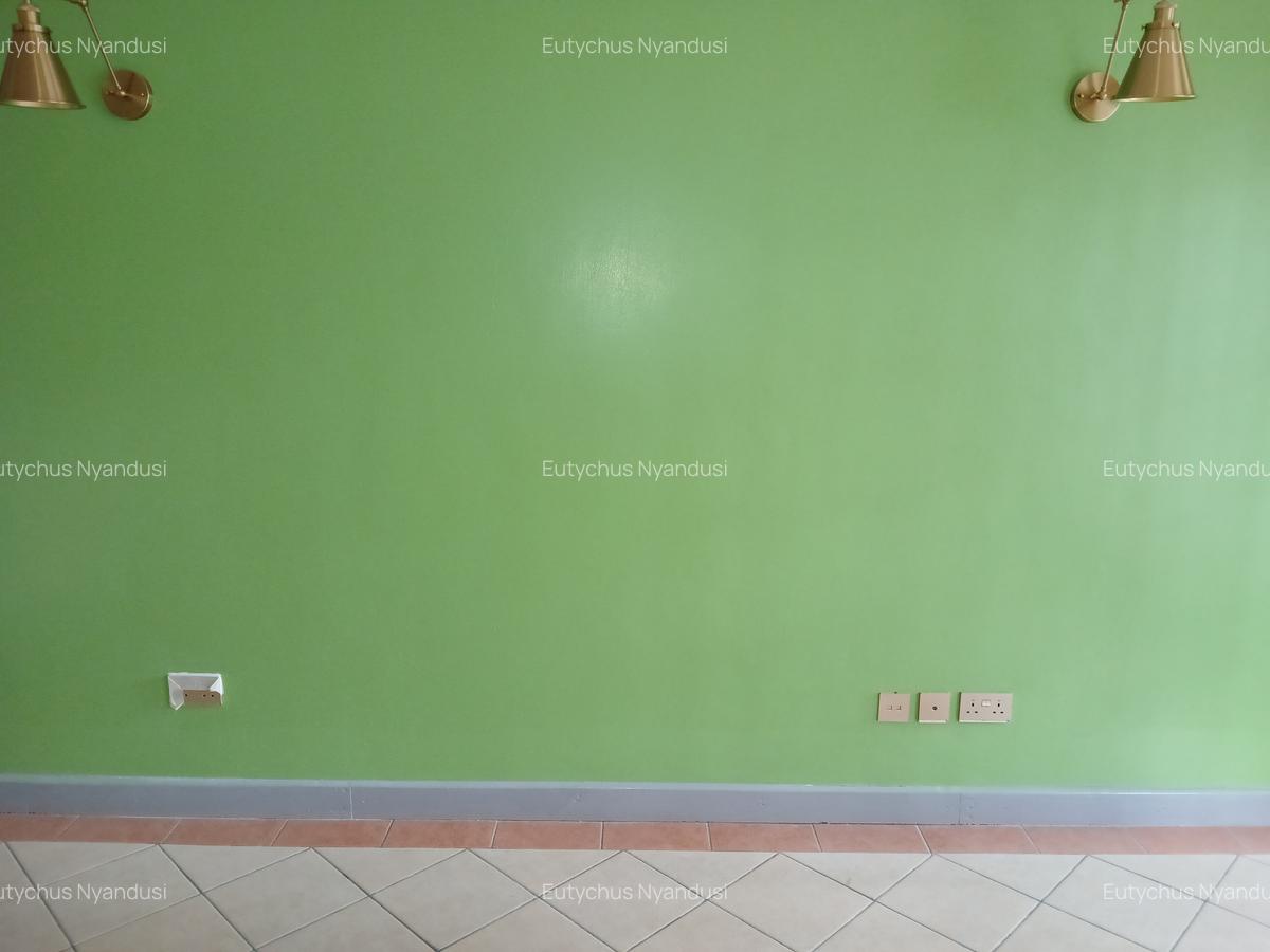 Serviced 2 Bed Apartment with En Suite at Amara Lane - 15