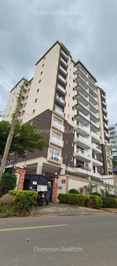 Serviced 2 Bed Apartment with En Suite at Brookside - 1