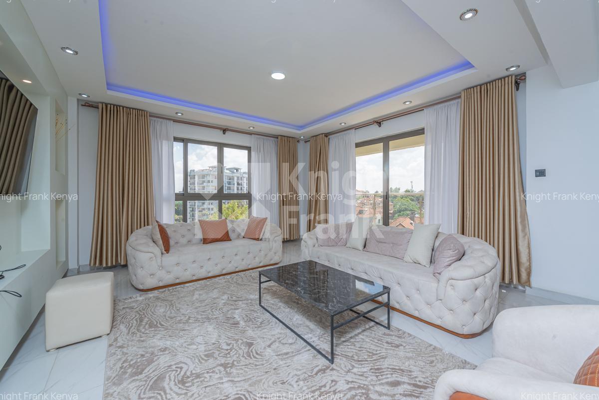 3 Bed Apartment with Swimming Pool at Rosewood Park - 1
