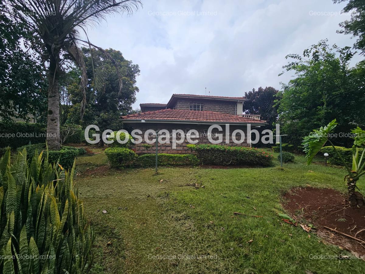 4 Bed House with En Suite in Runda - 9