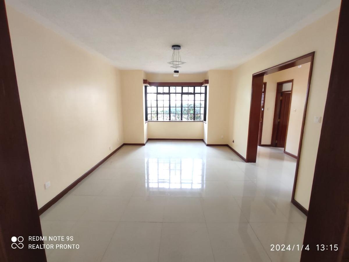 4 Bed Townhouse with En Suite in Lavington - 3