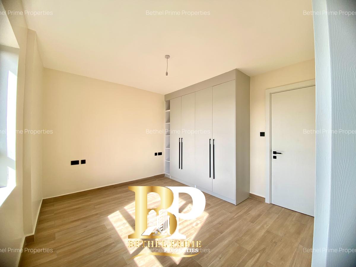 4 Bed Apartment with En Suite in General Mathenge - 17