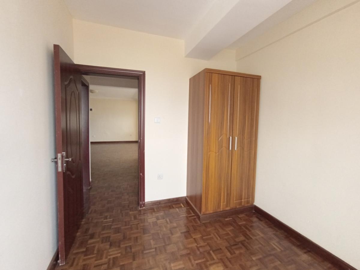 3 Bed Apartment with En Suite at Kilimani Estate Nairobi - 8