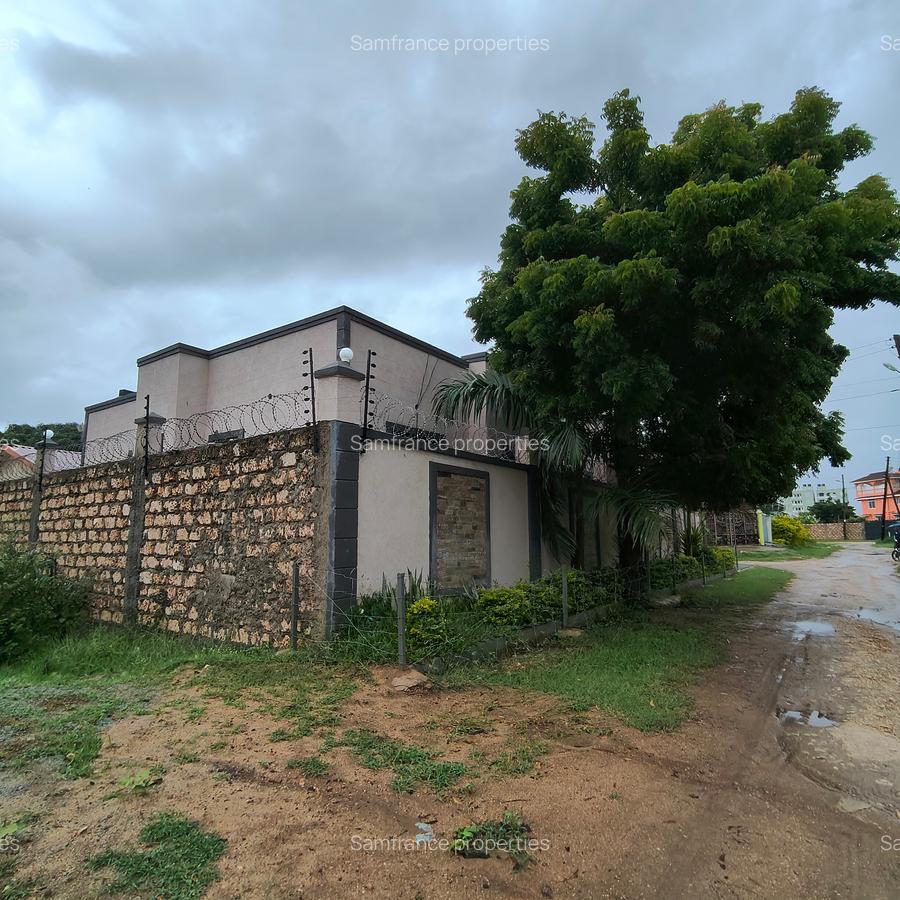 2 Bed Villa with En Suite at Utange - 3