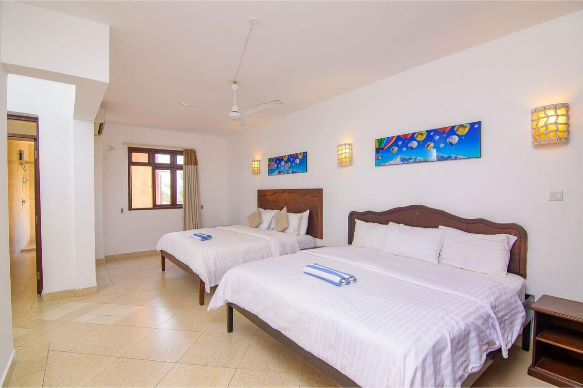 3 Bed Apartment with Swimming Pool in Shanzu - 4