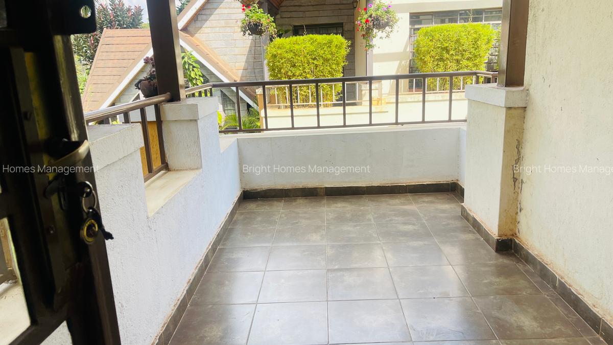 5 Bed Townhouse with En Suite in Lavington - 17