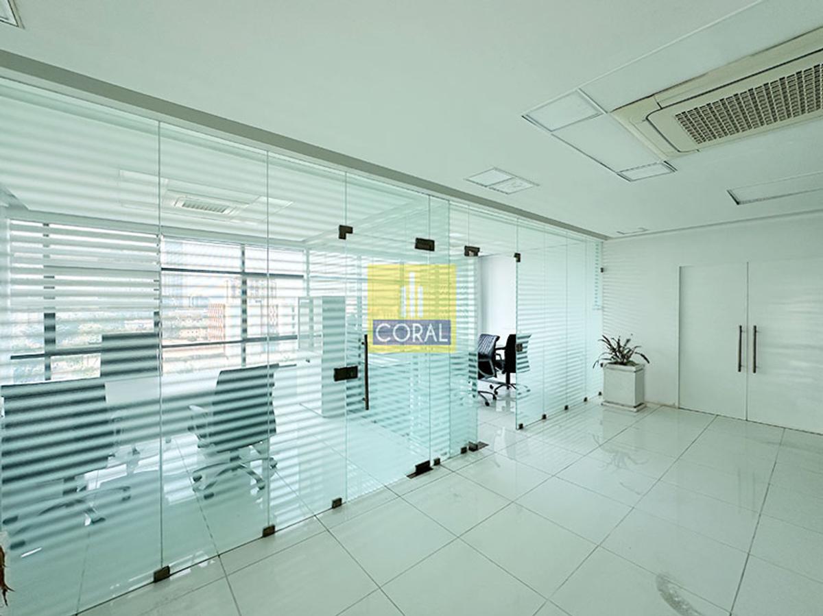 3,762 ft² Office in Westlands Area - 8