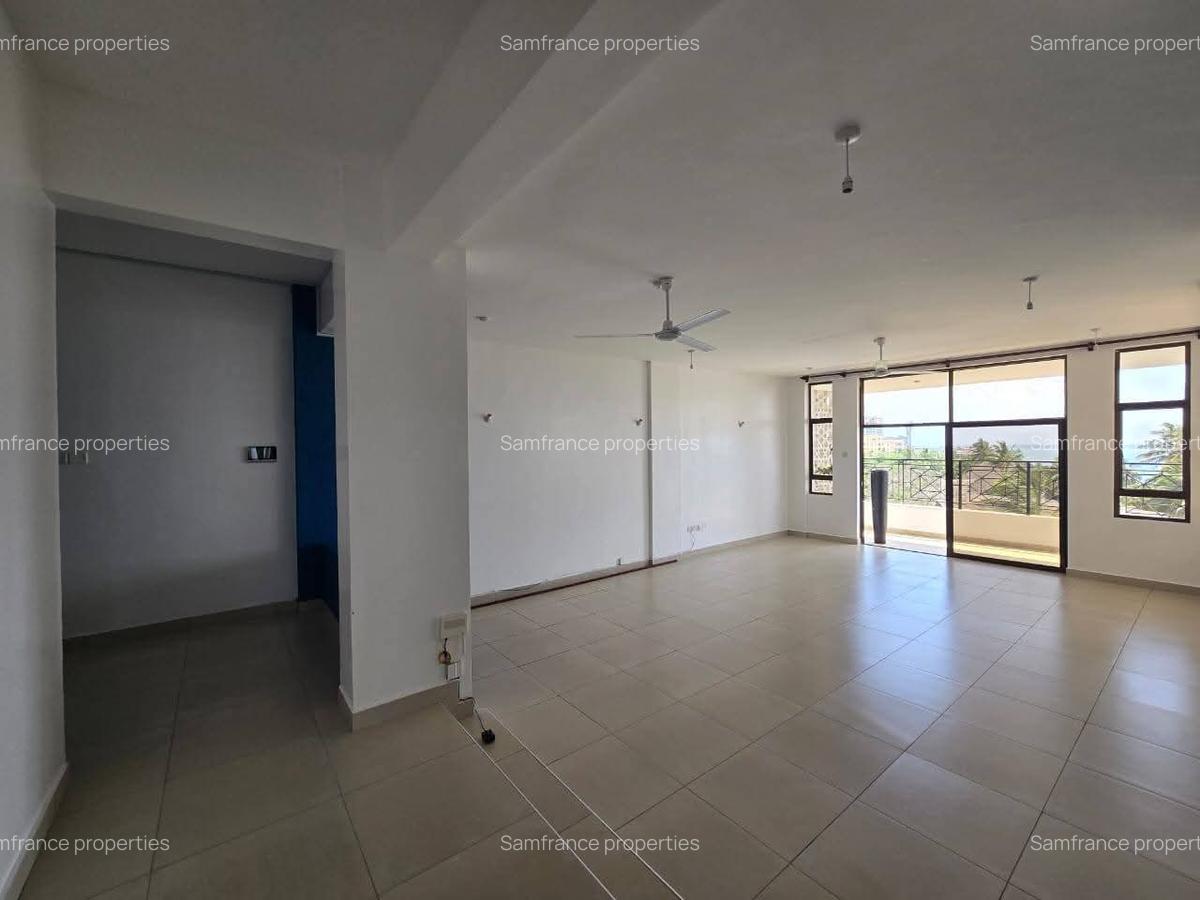 4 Bed Apartment with En Suite at Mount Kenya Road - 5