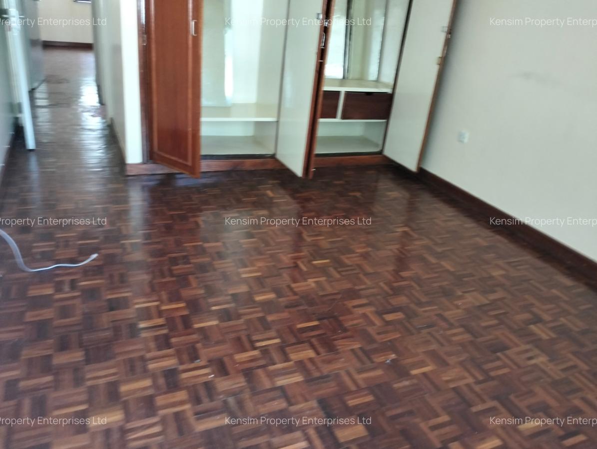 4 Bed Townhouse with En Suite in Kilimani - 15