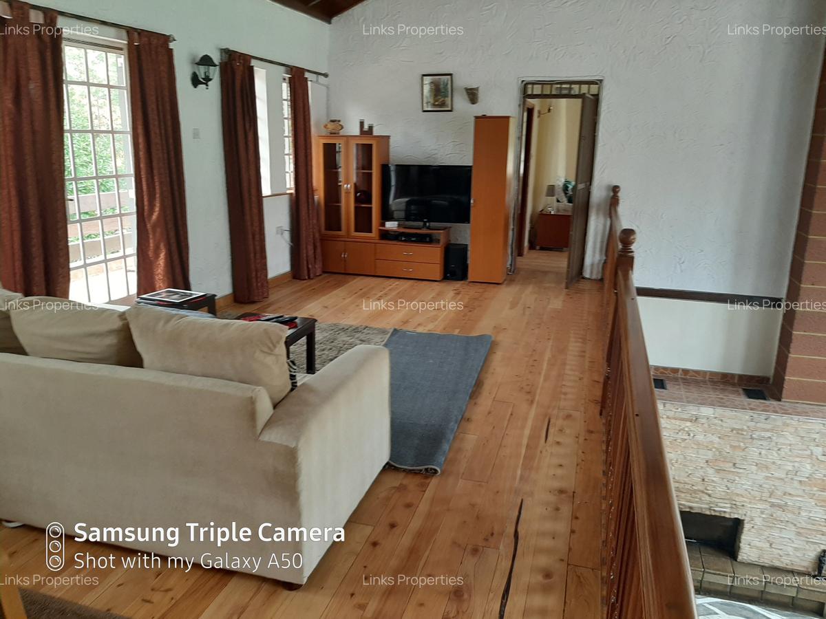 3 Bed Townhouse with En Suite at Karen - 12