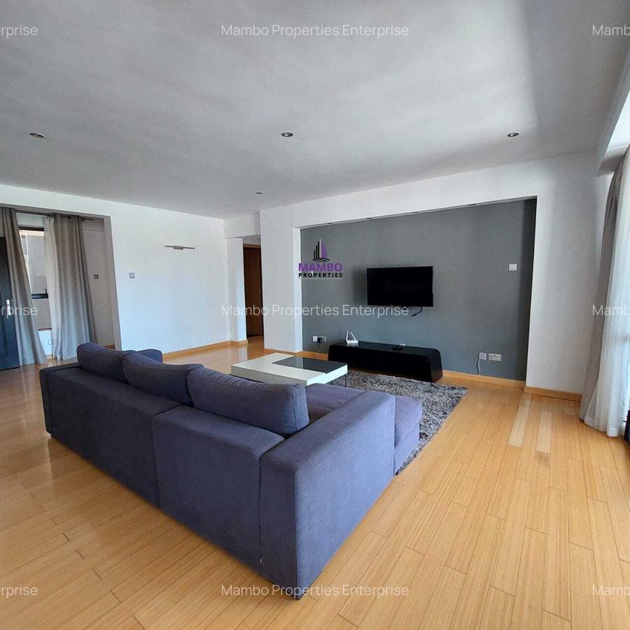 Serviced 2 Bed Apartment with En Suite at Brookside Drive - 7