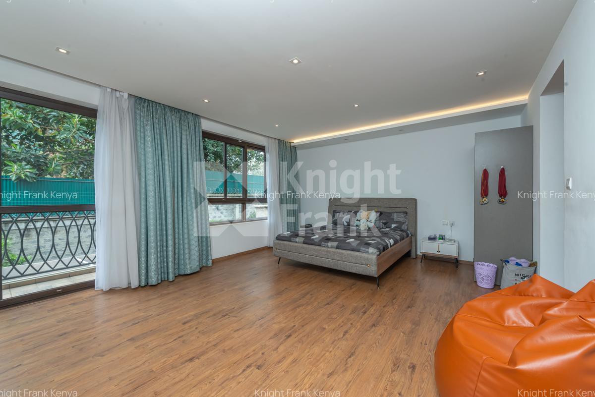 4 Bed House with En Suite at Peponi Road - 7