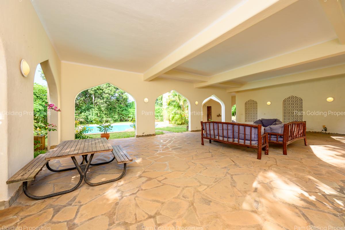 3 Bed Townhouse at Plantation - 11