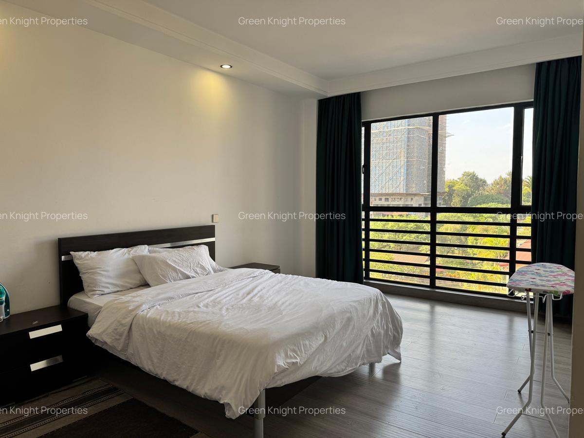 Serviced 2 Bed Apartment with En Suite in Kilimani - 9