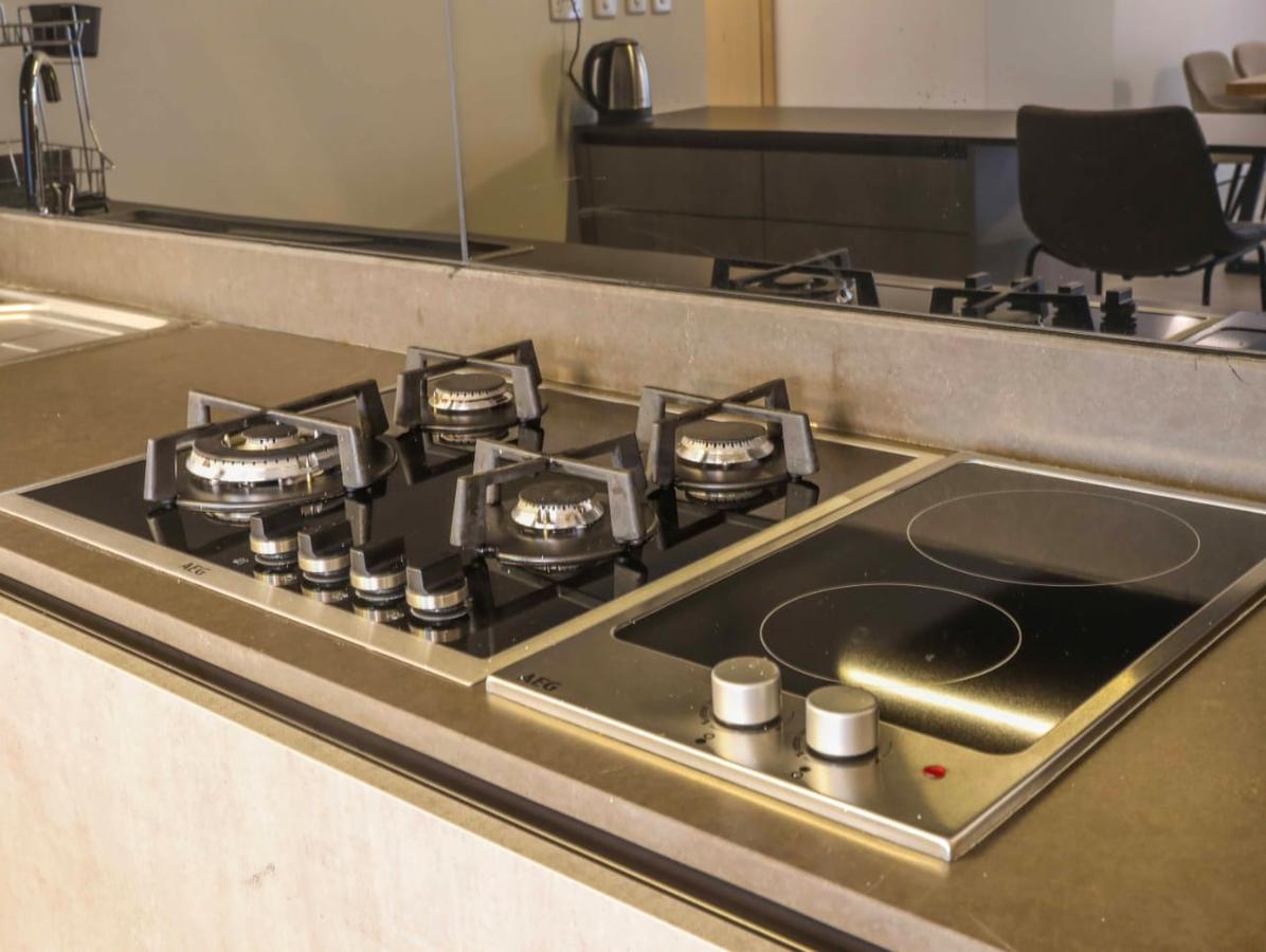 3 Bed Apartment with En Suite at 23 - 16