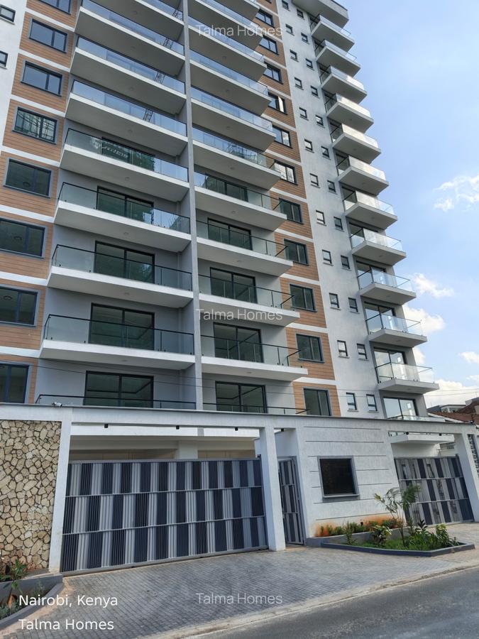 3 Bed Apartment with En Suite at Brookside Area - 20