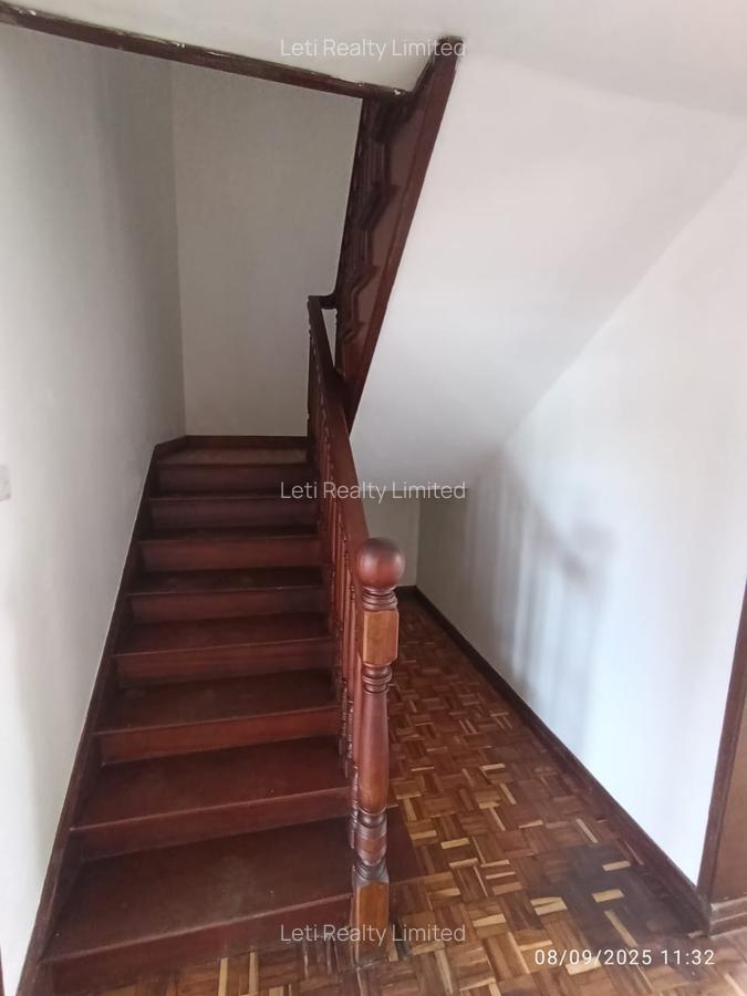 4 Bed Townhouse with En Suite in Kilimani - 9