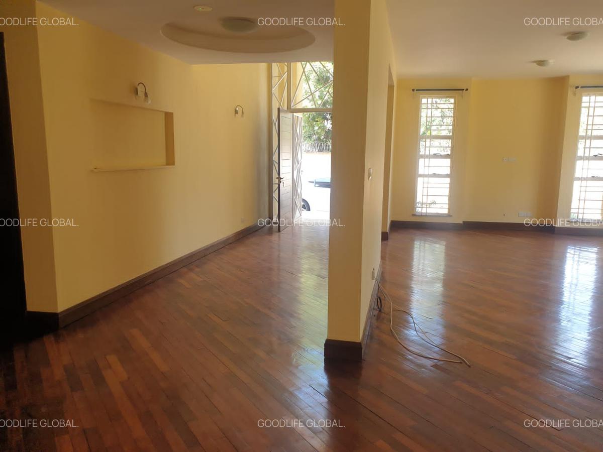 5 Bed House with En Suite at Runda - 16