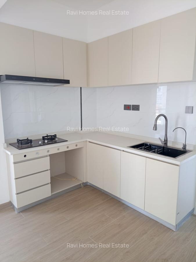 1 Bed Apartment with Swimming Pool in Kilimani - 4