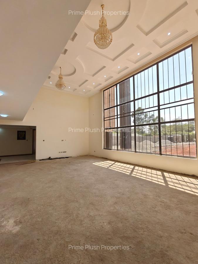 10 Bed House with En Suite in Karen - 7