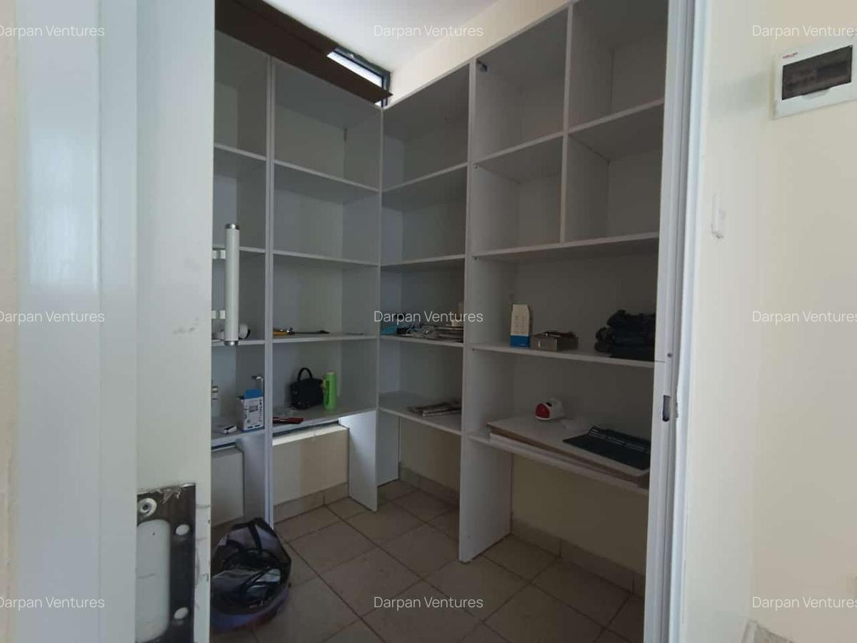 500 ft² Office with Service Charge Included in Westlands Area - 2