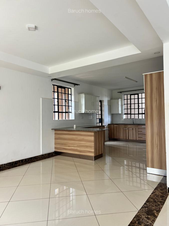 4 Bed Townhouse with En Suite in Kitisuru - 7