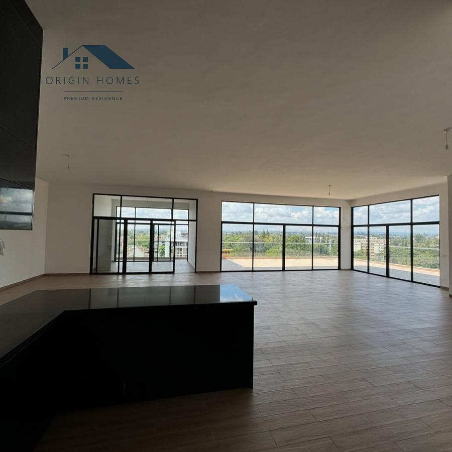 3 bed apartment with en suite at lavington