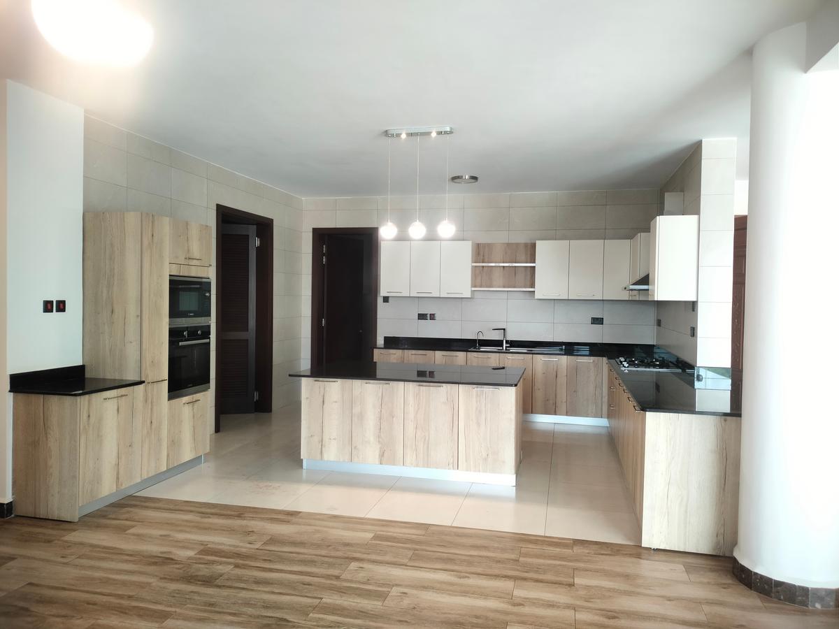 4 Bed Apartment with Gym at Off Peponi Road And Few Minutes Drive To Gigiri - 2