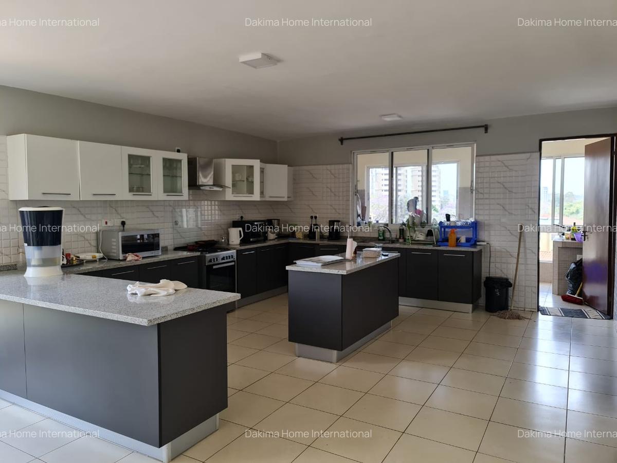 4 Bed Apartment with En Suite in General Mathenge - 18