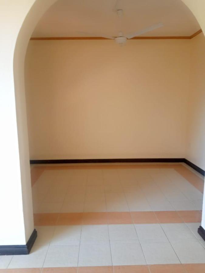 Serviced 3 Bed Apartment with En Suite at Nyali Mombasa - 8