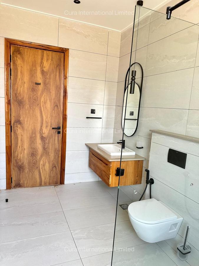 4 Bed Apartment in Loresho - 8