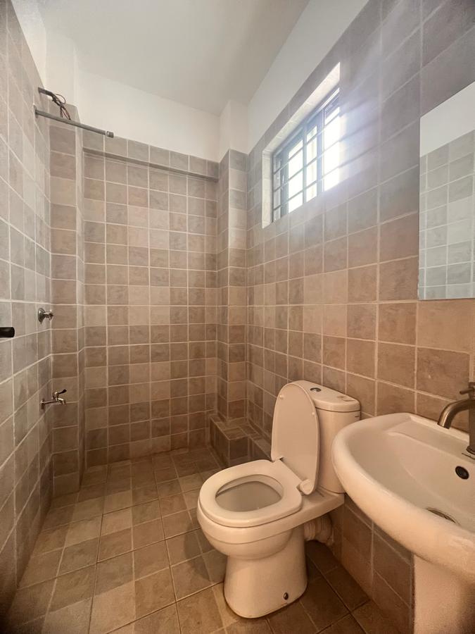 2 Bed Apartment with En Suite at Kamiti Road - 12