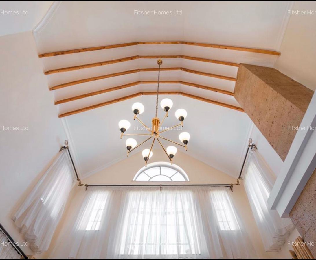 4 Bed House with En Suite in Runda - 8