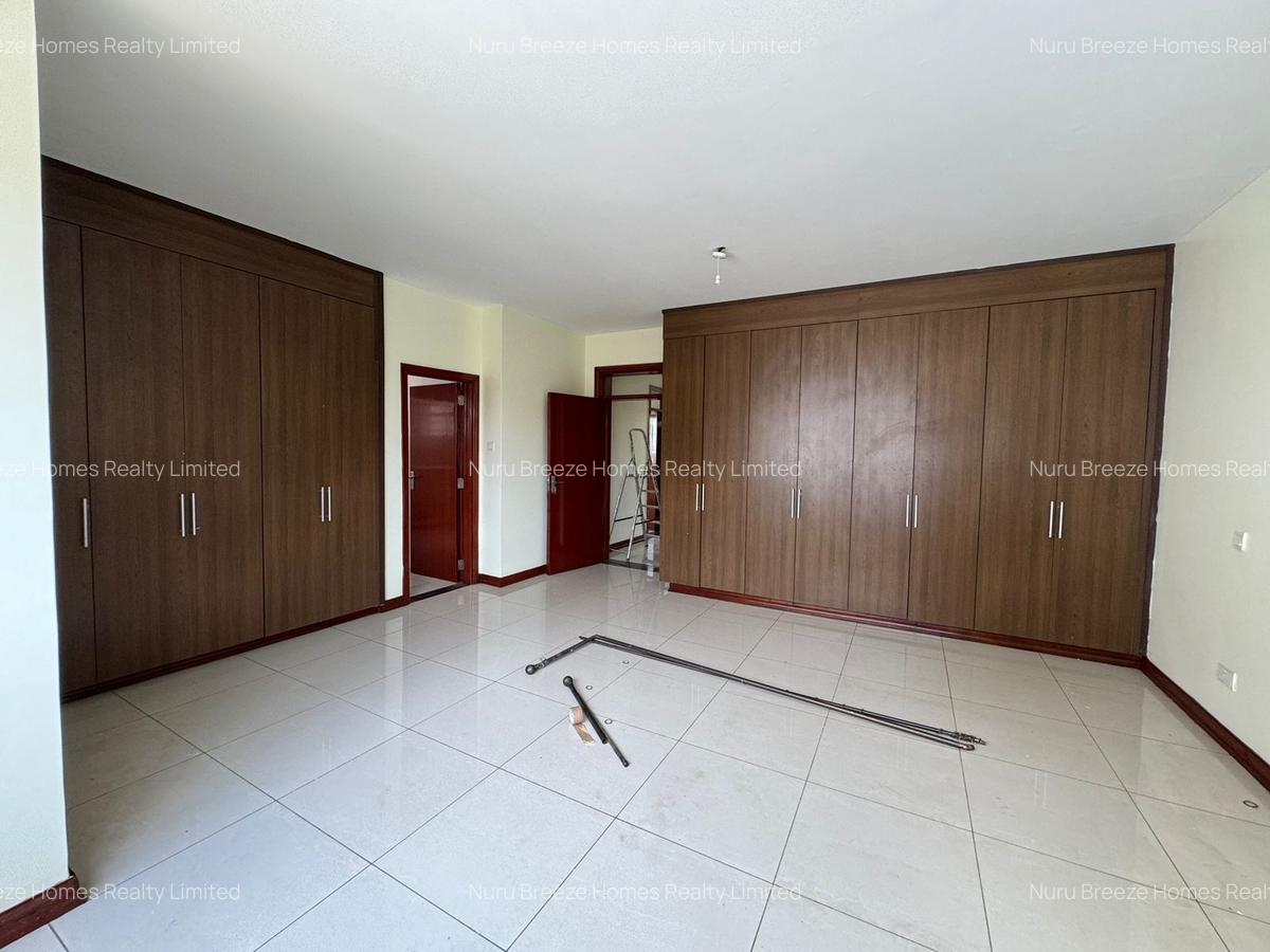 3 Bed Apartment with En Suite in Rhapta Road - 5