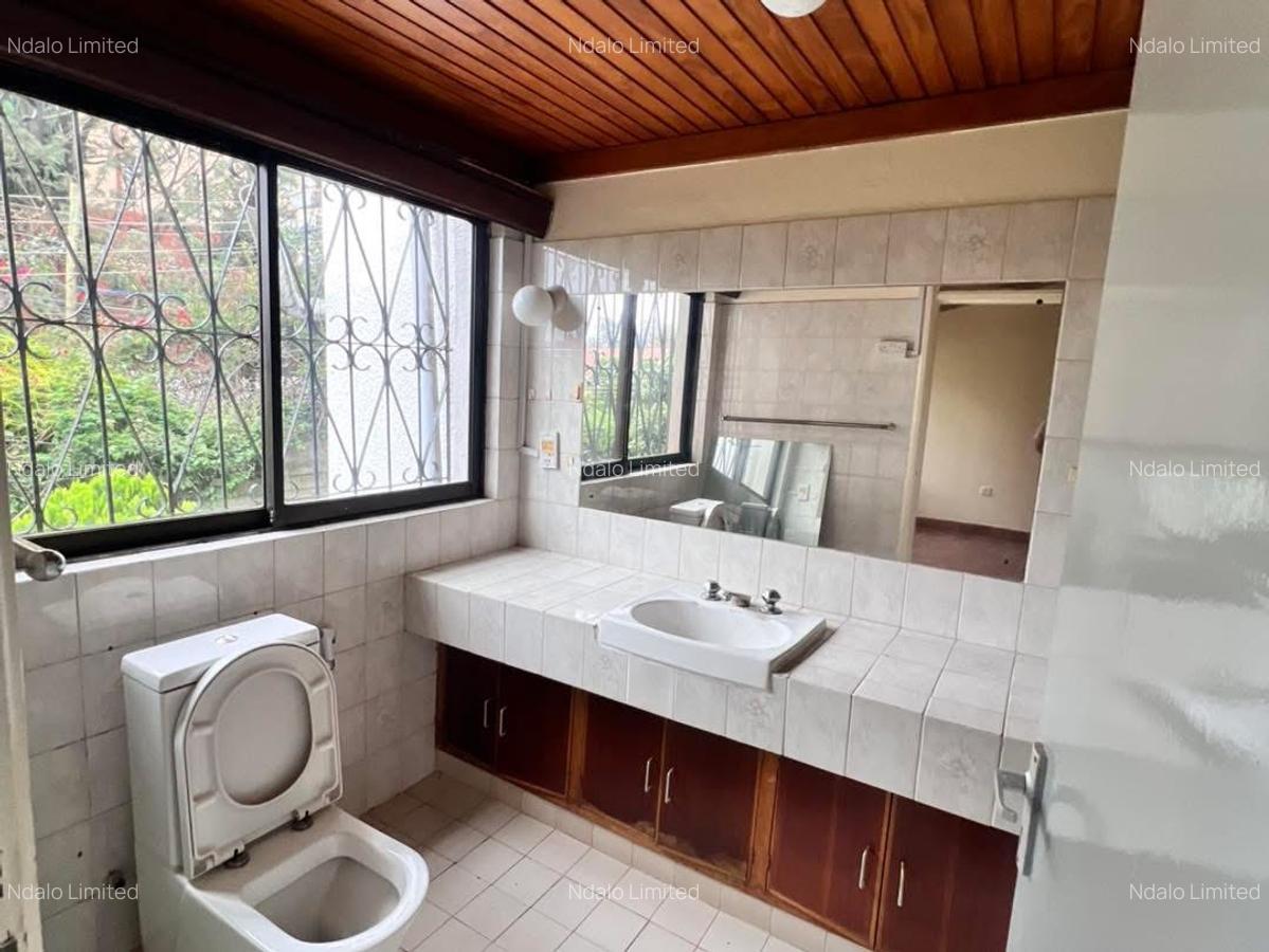 4 Bed Townhouse with En Suite at Kilimani - 7