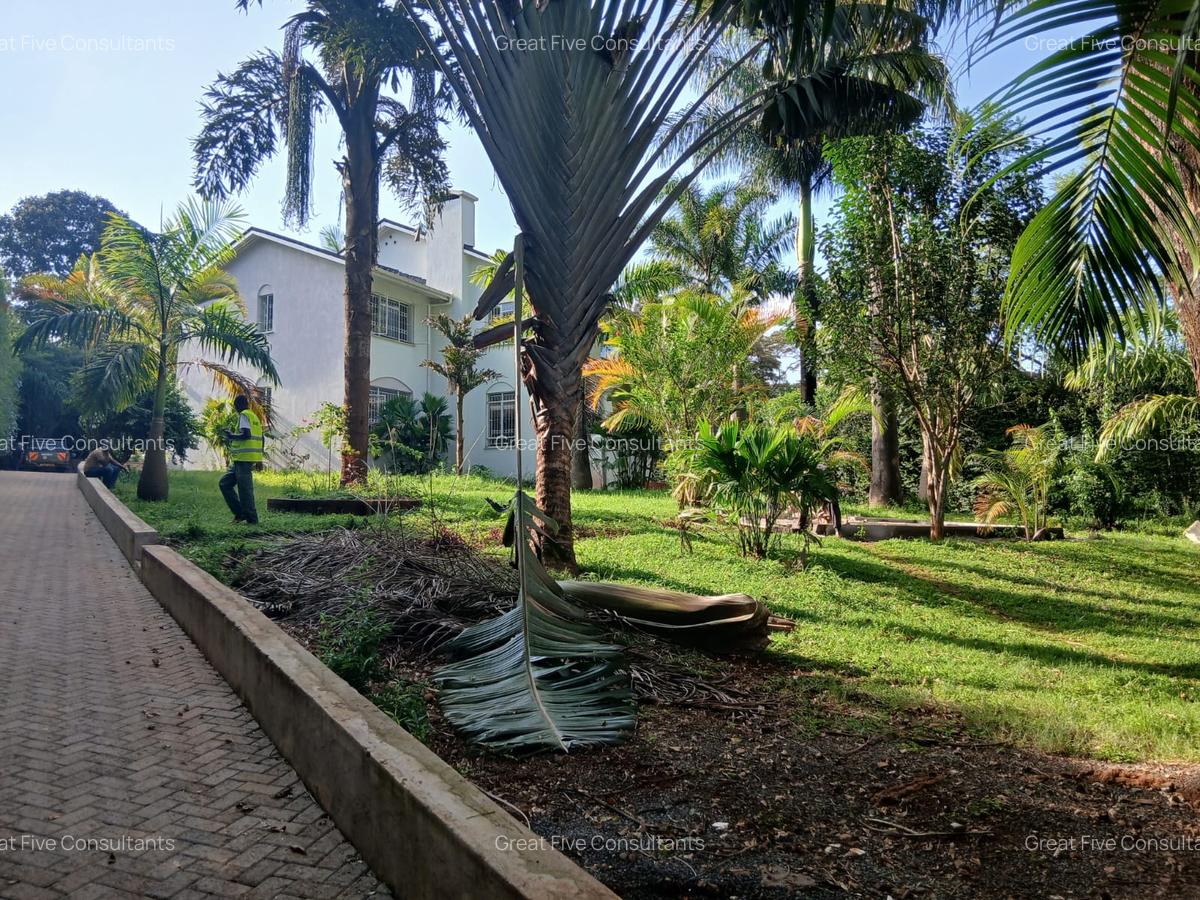 4 Bed Villa with En Suite in Runda - 1