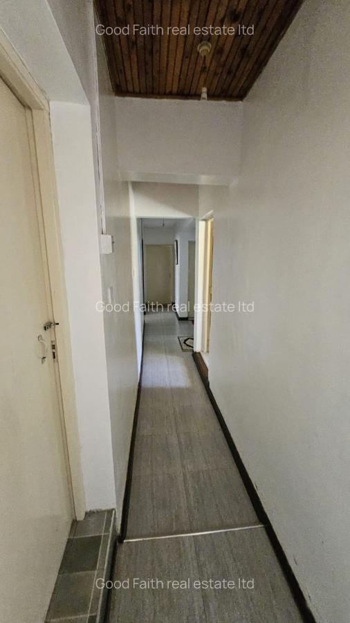 4 Bed House with En Suite in Thika Road - 9