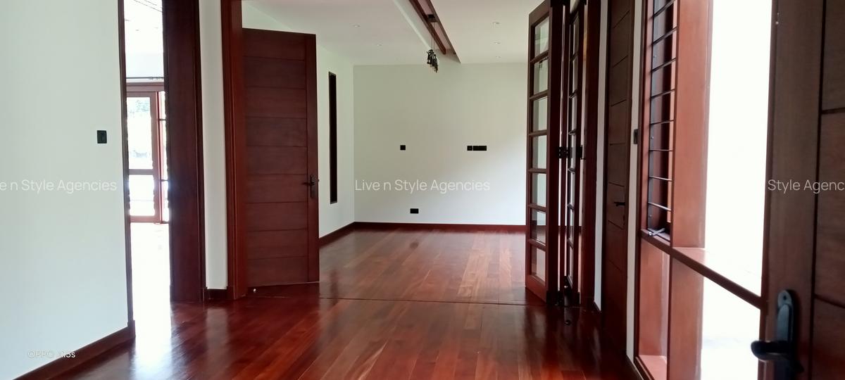 4 Bed Townhouse with En Suite in Runda - 8