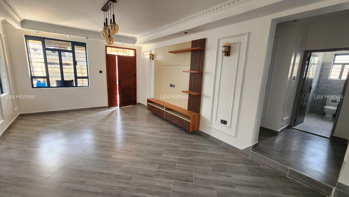 4 Bed House with En Suite at Rimpa Road - 4