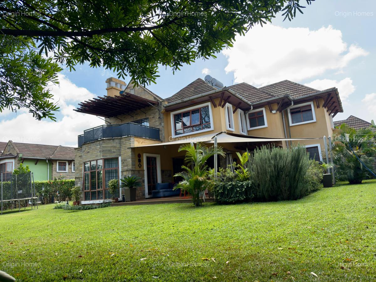 5 Bed House with En Suite at Runda - 5